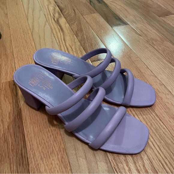 Charlotte Stone Lavender Heels Sandals - Picture 4 of 4